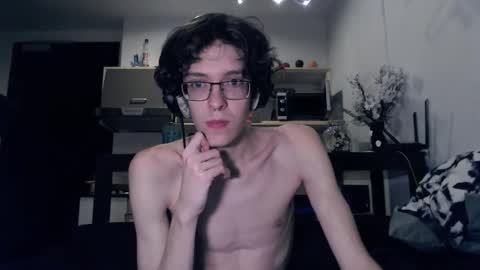Snapshot of lovesomecookies chatting on 10-18-25, 08:53 LovesomeCookie online show from 10-18-25, 08:53