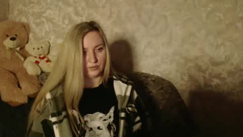 Snapshot of lovesrebecca chatting on 01-21-25, 12:46 LovesRebecca online show from 01-21-25, 12:46