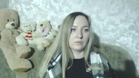 Snapshot of lovesrebecca chatting on 11-15-25, 03:26 LovesRebecca online show from 11-15-25, 03:26