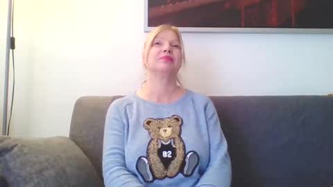 Marlyn online show from 12-10-24, 02:06