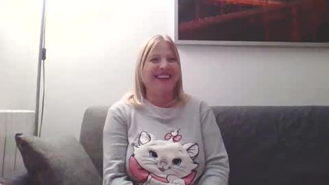 Marlyn online show from 01-22-25, 09:54