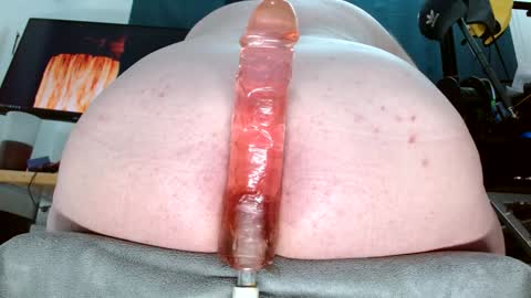 lovesurass2 online show from 12-15-24, 08:15