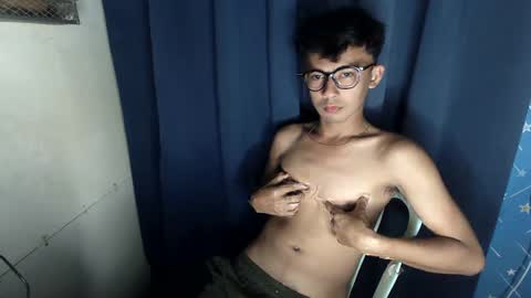 lovetosuckxox online show from 02-18-25, 12:28