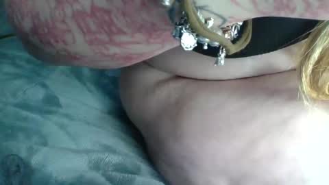 lovetubes101 online show from 11-13-25, 01:04