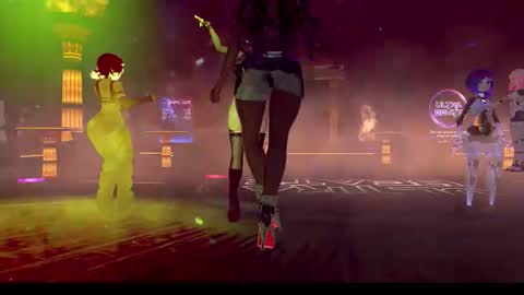 Snapshot of loveuniversal7777 chatting on 11-20-25, 01:06 Universalove7 VR online show from 11-20-25, 01:06