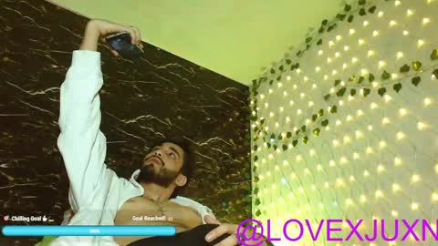 lovexjuxn77 online show from 04-25-26, 07:11