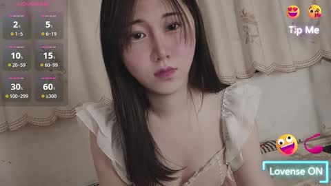 Snapshot of loveyouwhenloveme chatting on 12-02-25, 03:18 Lisa online show from 12-02-25, 03:18