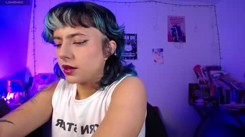 Snapshot of loving_alma chatting on 03-06-26, 02:08 loving_alma online show from 03-06-26, 02:08