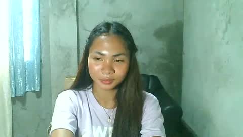 Snapshot of loving_rhean chatting on 03-11-25, 05:27 loving_rhean online show from 03-11-25, 05:27