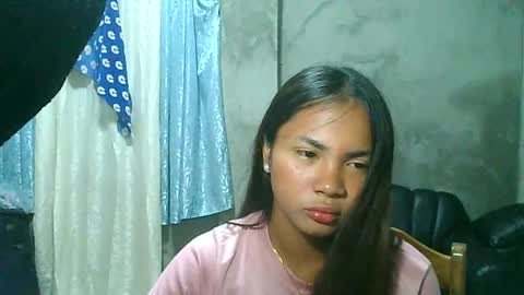 Snapshot of loving_rhean chatting on 03-12-25, 08:10 loving_rhean online show from 03-12-25, 08:10