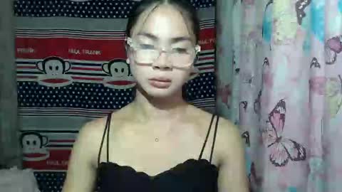loving_rhean online show from 05-25-26, 10:43