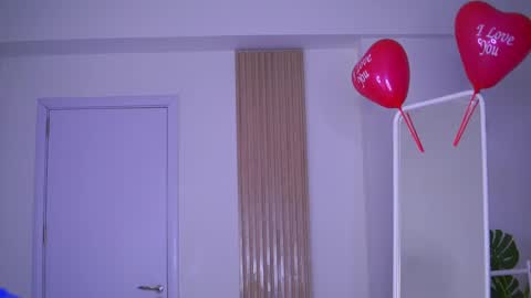 Nora online show from 02-14-25, 05:09