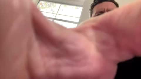 Snapshot of lovinreach chatting on 11-23-25, 08:41 lovinreach online show from 11-23-25, 08:41