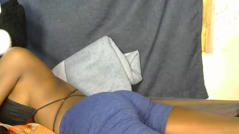 lovly_lastborn online show from 10-05-25, 12:42