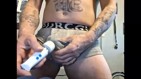 lowerahornyhighhard13 online show from 04-23-26, 11:53