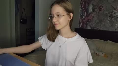 Karmell online show from 03-10-25, 02:26