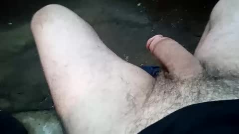 Snapshot of lowtidehightide chatting on 12-16-25, 05:40 lowtidehightide online show from 12-16-25, 05:40