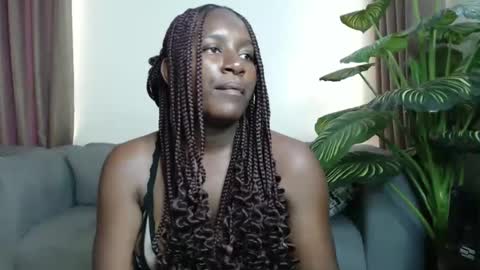 loyalcutie online show from 01-07-25, 04:39