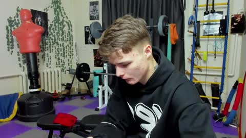 Snapshot of loyasteve chatting on 12-04-24, 07:06 VECTORSTEVEPVT IS OPEN online show from 12-04-24, 07:06