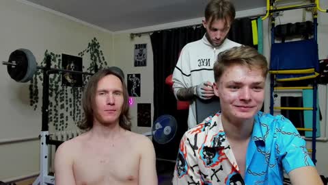 Snapshot of loyasteve chatting on 12-12-24, 12:12 VECTORSTEVEPVT IS OPEN online show from 12-12-24, 12:12