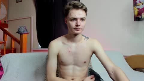 Snapshot of loyasteve chatting on 12-28-24, 09:09 VECTORSTEVEPVT IS OPEN online show from 12-28-24, 09:09