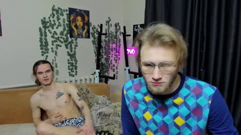 Snapshot of loyasteve chatting on 01-25-25, 12:58 VECTORSTEVEPVT IS OPEN online show from 01-25-25, 12:58