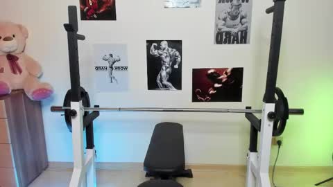 Snapshot of loyasteve chatting on 03-11-25, 11:33 VECTORSTEVEPVT IS OPEN online show from 03-11-25, 11:33