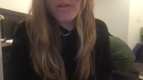 Snapshot of lozivelle chatting on 12-04-25, 02:10 lozivelle online show from 12-04-25, 02:10