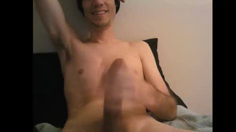 Snapshot of lrgdraft chatting on 10-30-25, 03:24 mcLRG online show from 10-30-25, 03:24