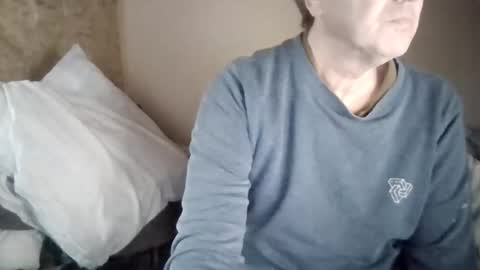 Snapshot of lu485947452685 chatting on 11-16-25, 02:11 lu485947452685 online show from 11-16-25, 02:11