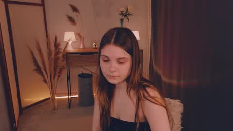 Snapshot of lu__lane chatting on 09-10-25, 08:58 Lu 3 online show from 09-10-25, 08:58