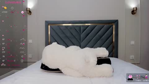 lu_mina online show from 12-23-24, 03:29