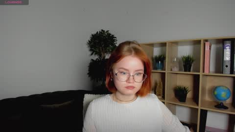 Snapshot of lu_muon chatting on 02-21-25, 01:11 lu_muon online show from 02-21-25, 01:11