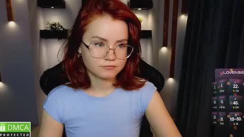 Snapshot of lu_muon chatting on 09-28-25, 01:22 lu_muon online show from 09-28-25, 01:22