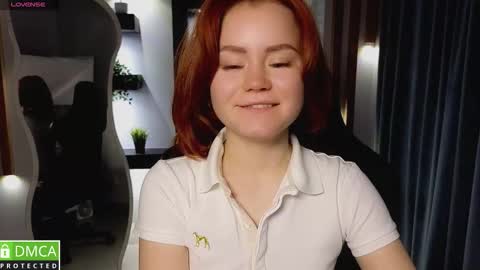 Snapshot of lu_muon chatting on 10-16-25, 02:12 lu_muon online show from 10-16-25, 02:12