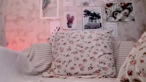 Snapshot of luafynova chatting on 03-21-26, 04:50 Ida online show from 03-21-26, 04:50