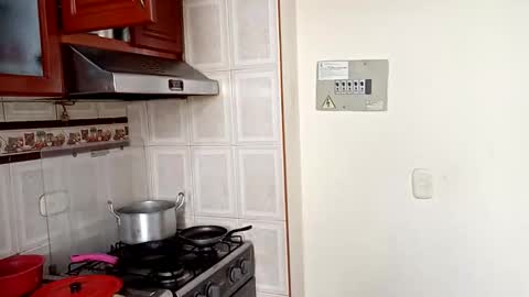 luana363 online show from 02-10-25, 06:45