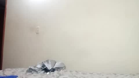 luanapowerful online show from 03-01-25, 04:15