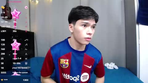 lUAN online show from 12-12-24, 02:33