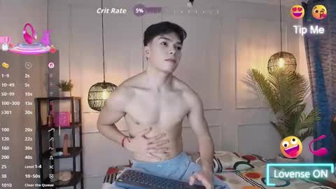 lUAN online show from 04-30-26, 11:49