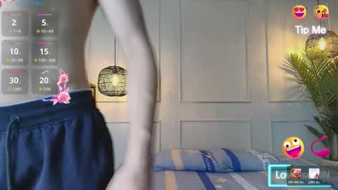 lUAN online show from 05-22-26, 11:49