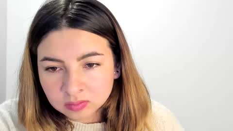 Snapshot of luara__01__lecat_1 chatting on 10-11-25, 01:38 luara__01__lecat_1 online show from 10-11-25, 01:38