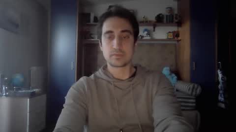 Snapshot of luca_f4 chatting on 10-29-25, 03:47 Luca online show from 10-29-25, 03:47