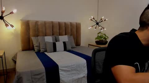 Snapshot of luca_morettii chatting on 09-09-25, 12:15 luca_morettii online show from 09-09-25, 12:15