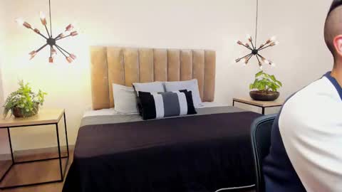 Snapshot of luca_morettii chatting on 09-18-25, 12:07 luca_morettii online show from 09-18-25, 12:07