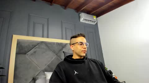 Snapshot of luca_morettii chatting on 10-07-25, 12:24 luca_morettii online show from 10-07-25, 12:24