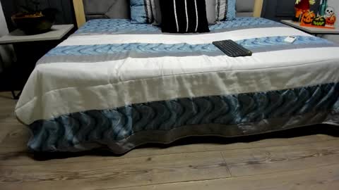 Snapshot of luca_morettii chatting on 10-22-25, 12:05 luca_morettii online show from 10-22-25, 12:05