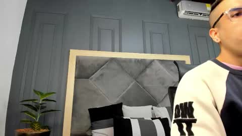 Snapshot of luca_morettii chatting on 11-01-25, 12:07 luca_morettii online show from 11-01-25, 12:07