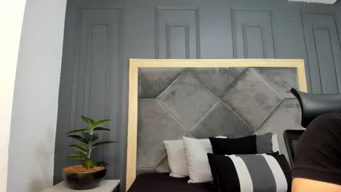 Snapshot of luca_morettii chatting on 11-12-25, 12:16 luca_morettii online show from 11-12-25, 12:16