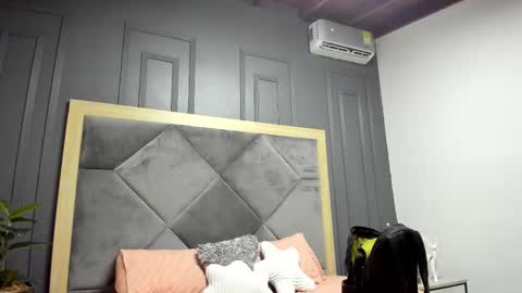 Snapshot of luca_morettii chatting on 11-26-25, 12:06 luca_morettii online show from 11-26-25, 12:06